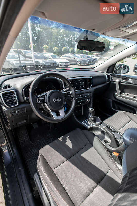 Позашляховик / Кросовер Kia Sportage 2018 в Львові