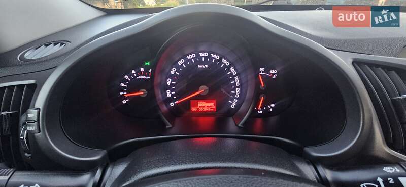 Позашляховик / Кросовер Kia Sportage 2013 в Коломиї