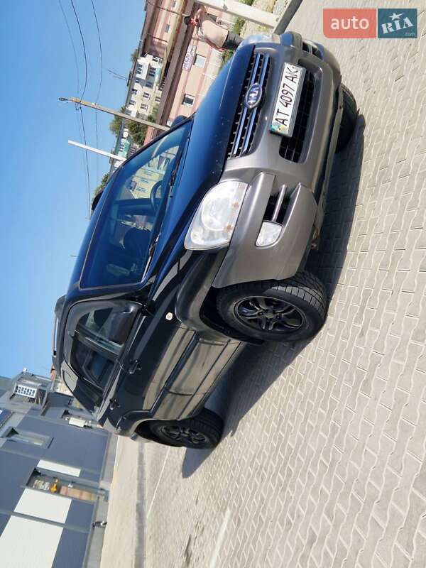 Внедорожник / Кроссовер Kia Sportage 2005 в Ивано-Франковске