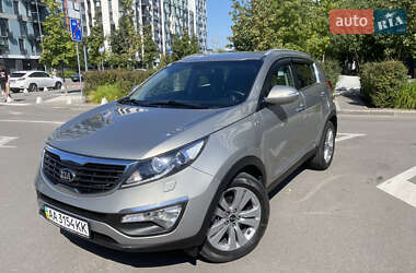 Внедорожник / Кроссовер Kia Sportage 2012 в Киеве