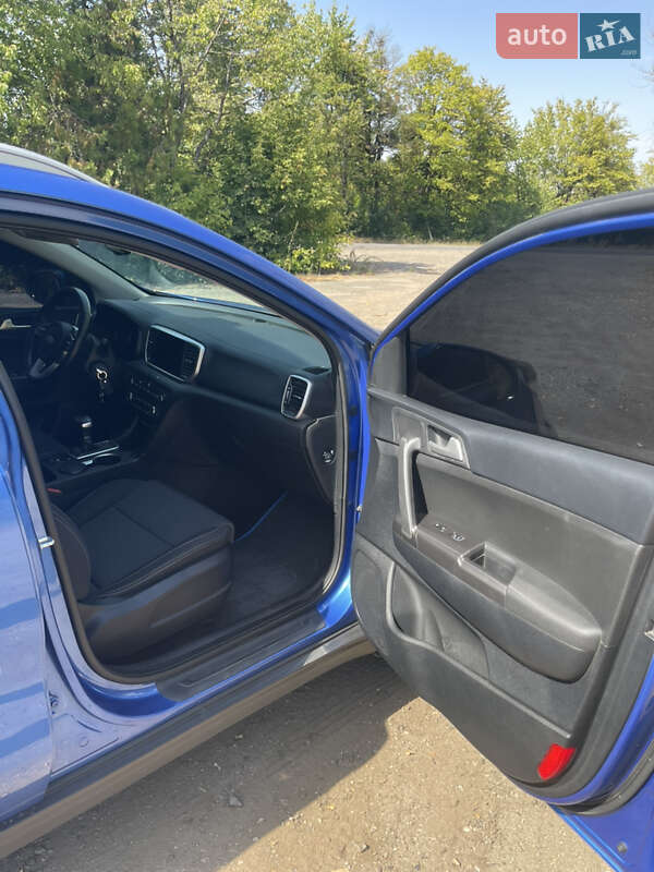 Внедорожник / Кроссовер Kia Sportage 2021 в Песчанке