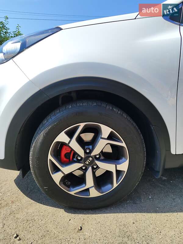 Внедорожник / Кроссовер Kia Sportage 2020 в Киеве