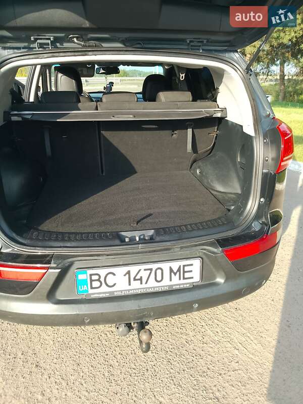 Позашляховик / Кросовер Kia Sportage 2010 в Яворові