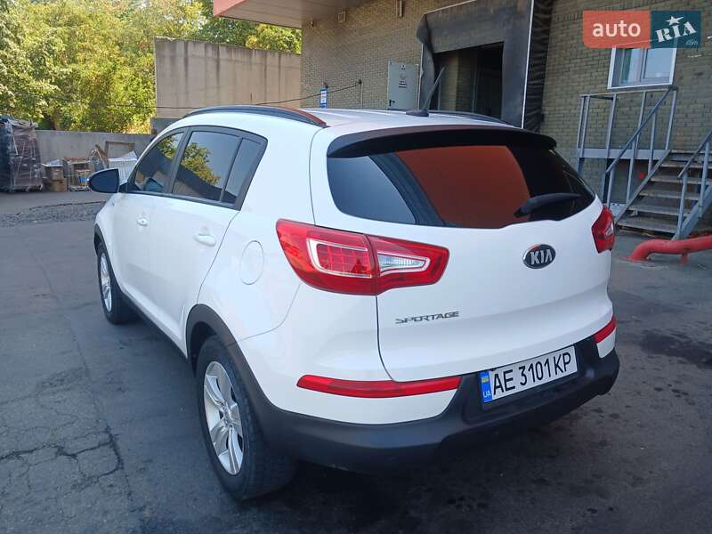 Внедорожник / Кроссовер Kia Sportage 2012 в Кривом Роге фото 12 Внедорожник / Кроссовер Kia Sportage 2012 в Кривом Роге