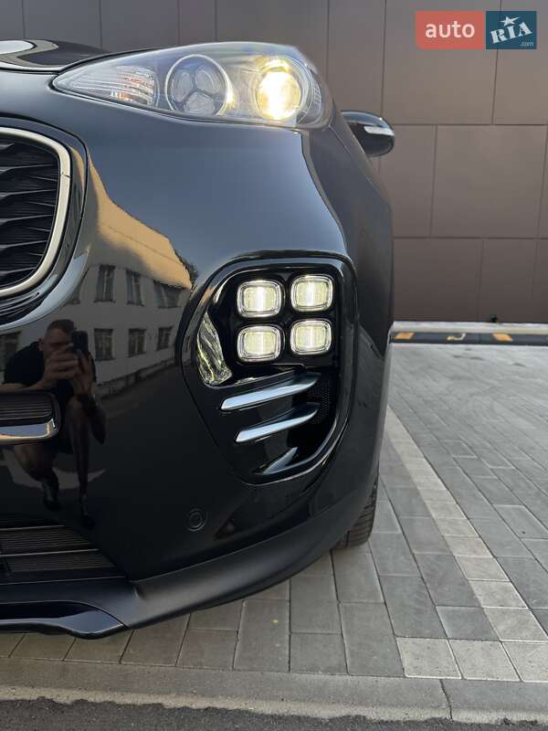 Позашляховик / Кросовер Kia Sportage 2017 в Києві