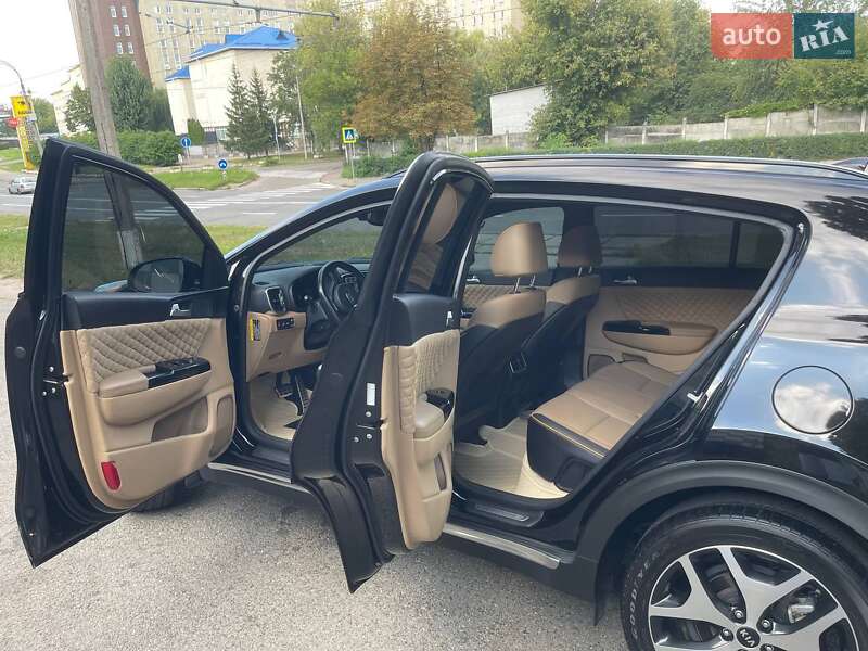 Позашляховик / Кросовер Kia Sportage 2017 в Києві