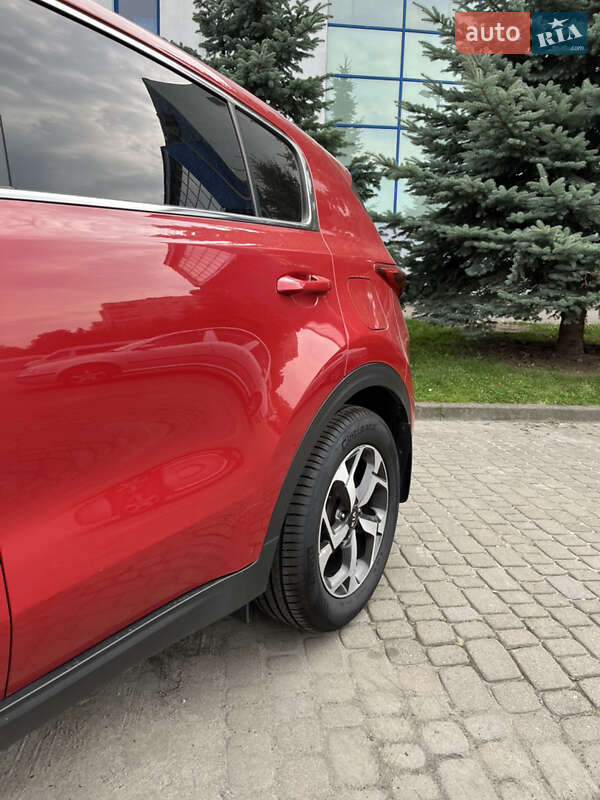 Позашляховик / Кросовер Kia Sportage 2018 в Львові