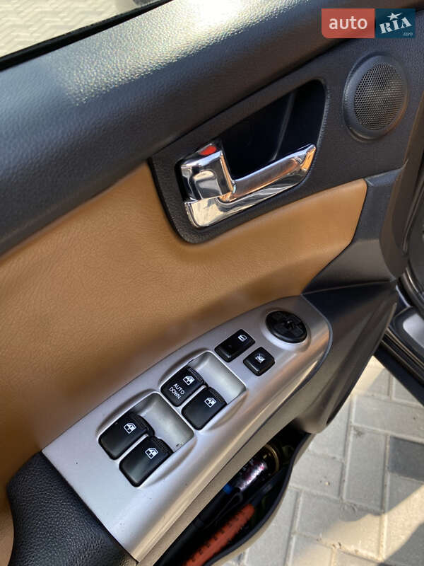 Позашляховик / Кросовер Kia Sportage 2007 в Шепетівці