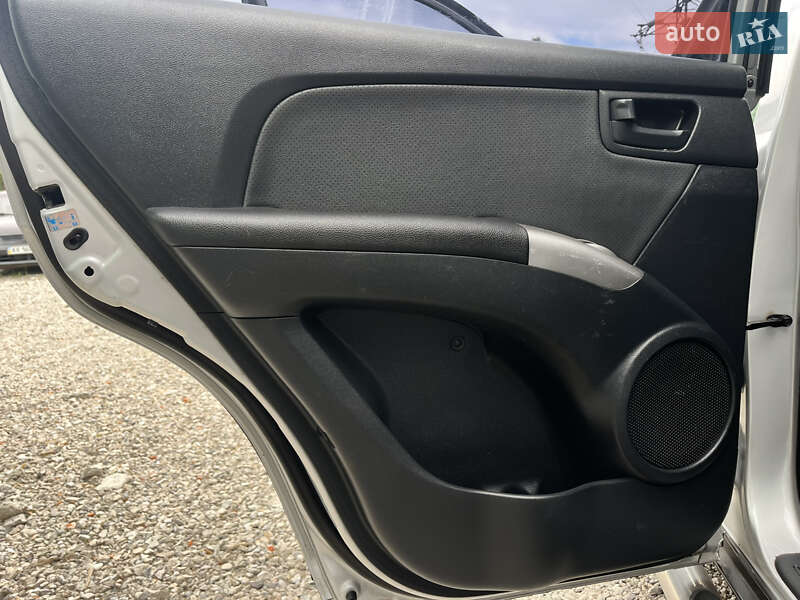 Позашляховик / Кросовер Kia Sportage 2007 в Харкові фото 16 Позашляховик / Кросовер Kia Sportage 2007 в Харкові