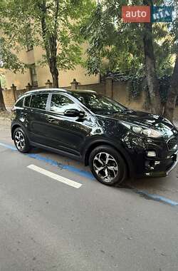 Позашляховик / Кросовер Kia Sportage 2018 в Львові
