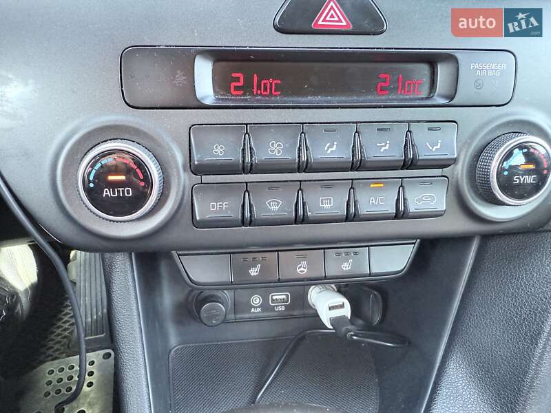 Внедорожник / Кроссовер Kia Sportage 2017 в Хусте