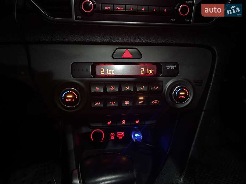 Внедорожник / Кроссовер Kia Sportage 2017 в Хусте