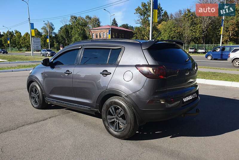 Внедорожник / Кроссовер Kia Sportage 2012 в Харькове