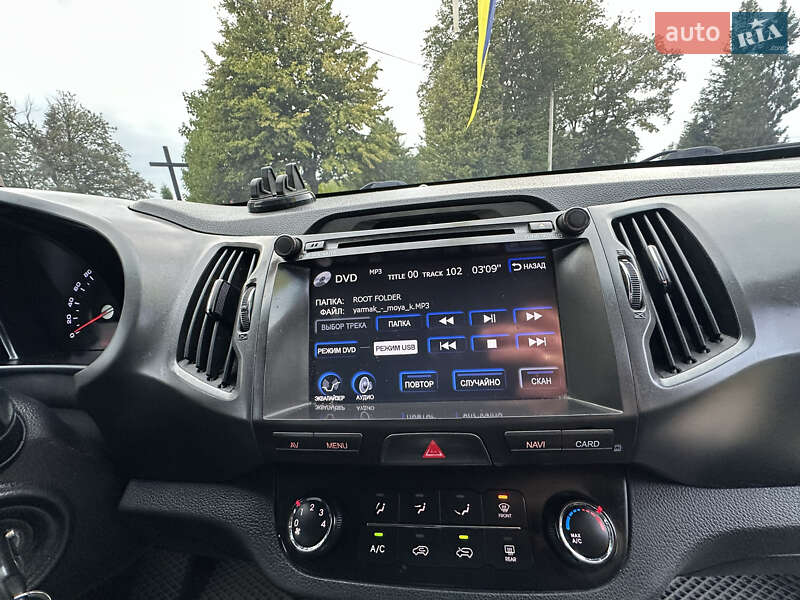 Внедорожник / Кроссовер Kia Sportage 2012 в Ивано-Франковске