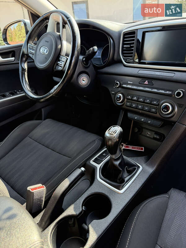 Позашляховик / Кросовер Kia Sportage 2019 в Дніпрі