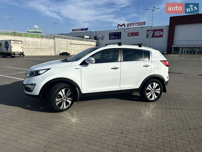 Позашляховик / Кросовер Kia Sportage 2011 в Одесі