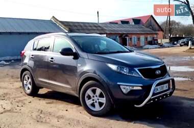 Внедорожник / Кроссовер Kia Sportage 2015 в Новгород-Северском