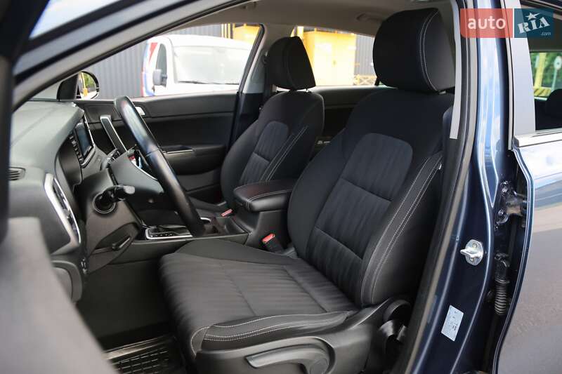 Внедорожник / Кроссовер Kia Sportage 2018 в Киеве фото 9 Внедорожник / Кроссовер Kia Sportage 2018 в Киеве