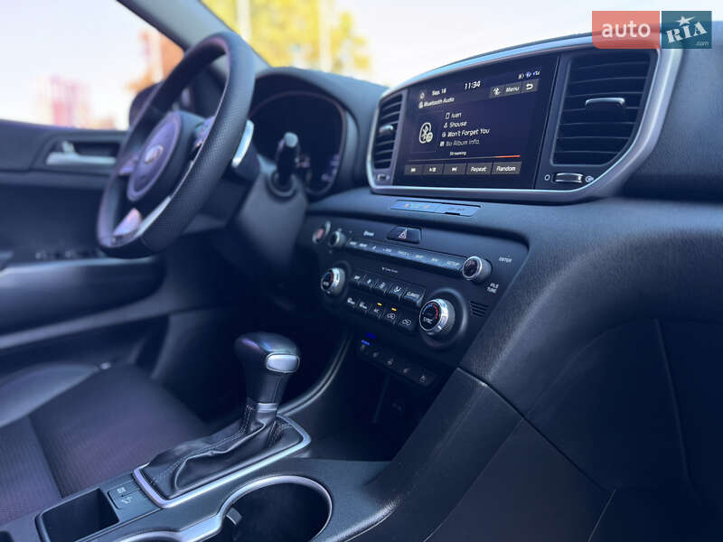 Внедорожник / Кроссовер Kia Sportage 2018 в Одессе