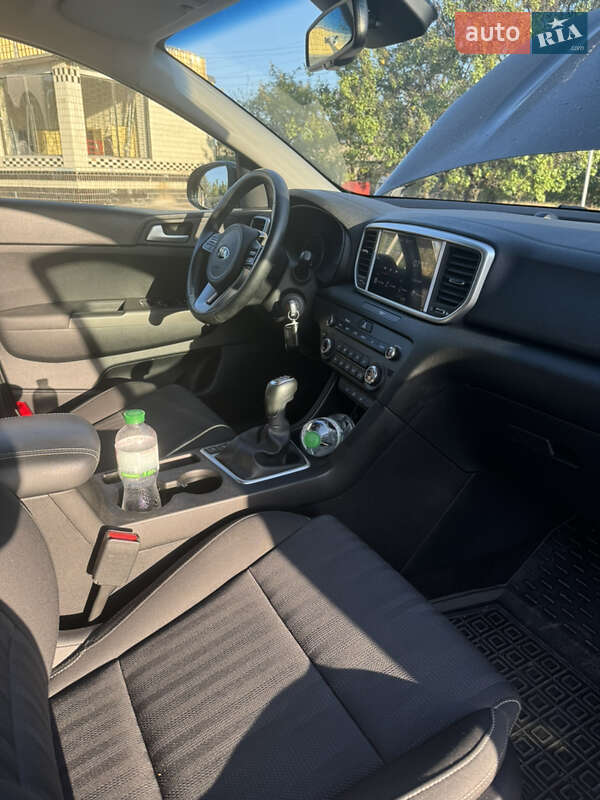 Внедорожник / Кроссовер Kia Sportage 2021 в Днепре