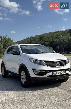 Позашляховик / Кросовер Kia Sportage 2012 в Києві