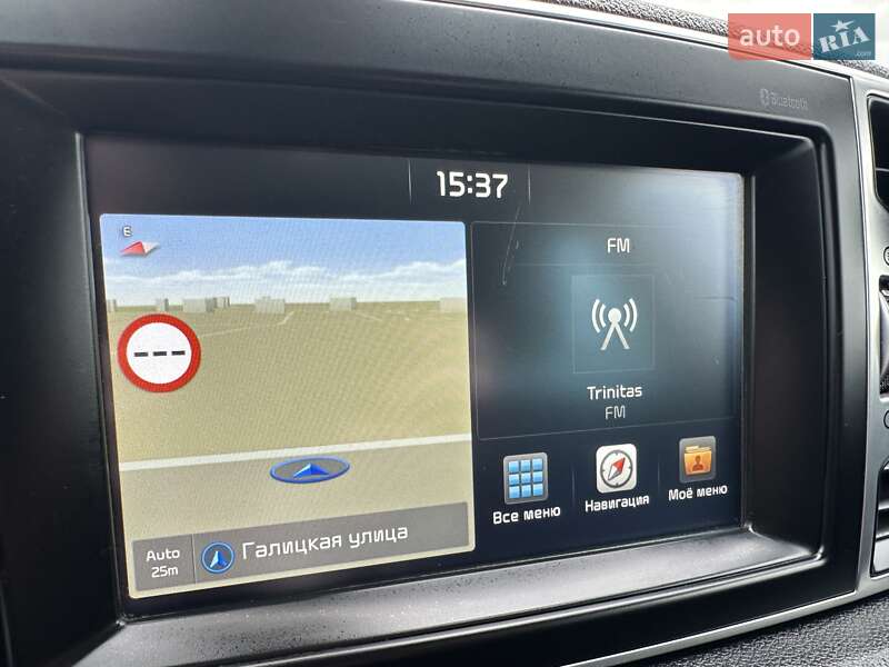 Внедорожник / Кроссовер Kia Sportage 2016 в Радехове