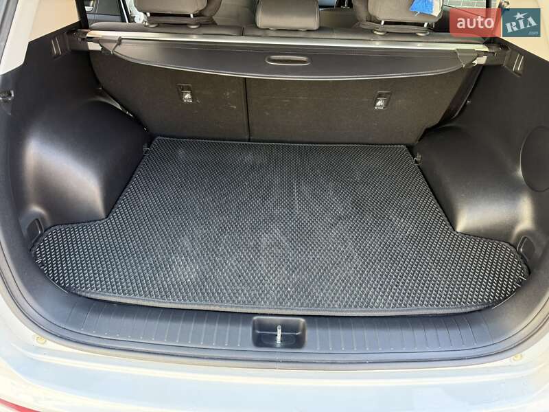 Позашляховик / Кросовер Kia Sportage 2017 в Сумах фото 43 Позашляховик / Кросовер Kia Sportage 2017 в Сумах