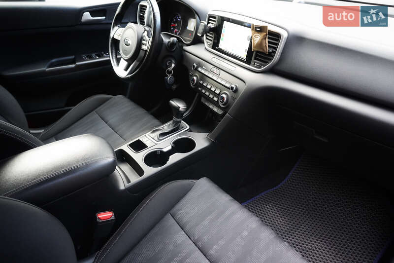 Внедорожник / Кроссовер Kia Sportage 2019 в Одессе