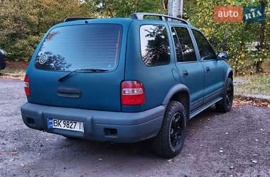 Внедорожник / Кроссовер Kia Sportage 2000 в Днепре