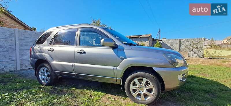 Внедорожник / Кроссовер Kia Sportage 2008 в Летичеве