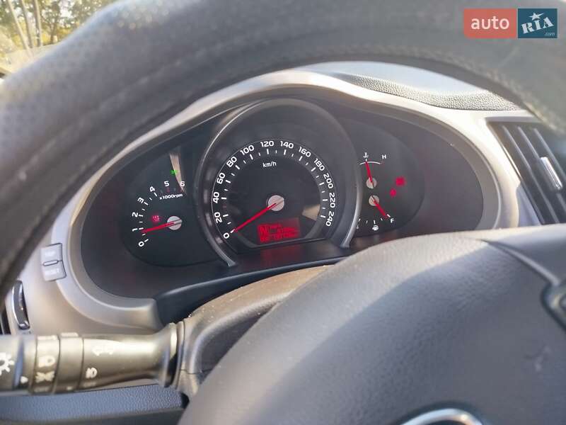 Внедорожник / Кроссовер Kia Sportage 2013 в Одессе