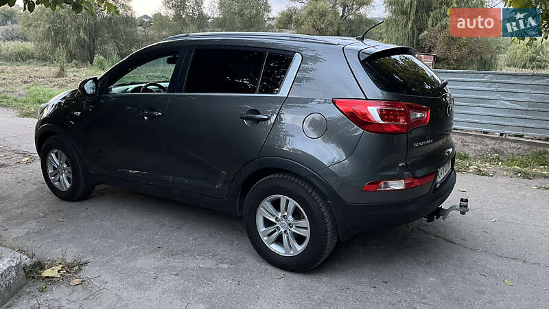 Внедорожник / Кроссовер Kia Sportage 2013 в Запорожье