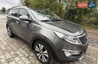 Внедорожник / Кроссовер Kia Sportage 2011 в Млинове