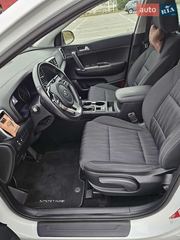 Позашляховик / Кросовер Kia Sportage 2021 в Києві