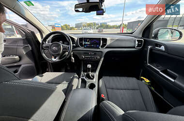 Внедорожник / Кроссовер Kia Sportage 2017 в Львове