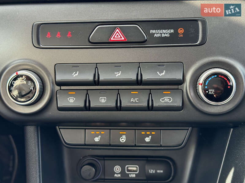 Внедорожник / Кроссовер Kia Sportage 2017 в Львове