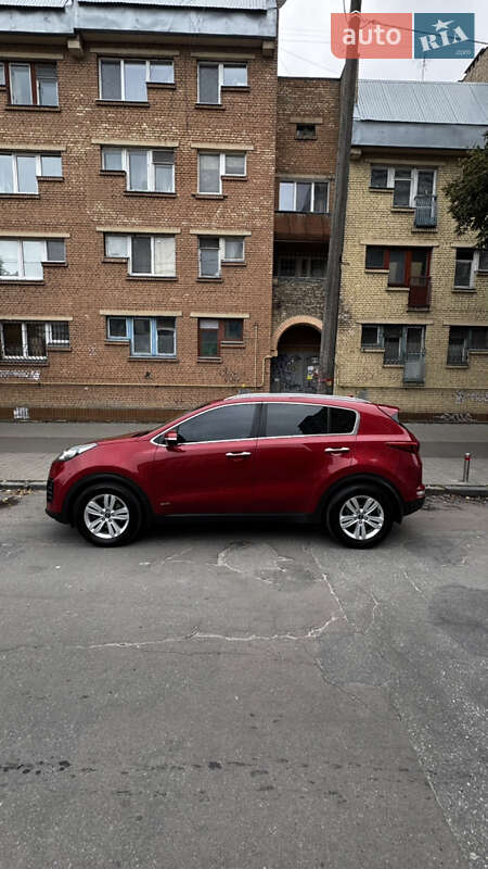 Внедорожник / Кроссовер Kia Sportage 2016 в Киеве