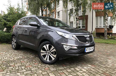 Позашляховик / Кросовер Kia Sportage 2013 в Івано-Франківську