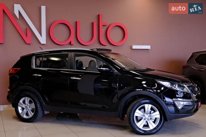 Позашляховик / Кросовер Kia Sportage 2012 в Одесі