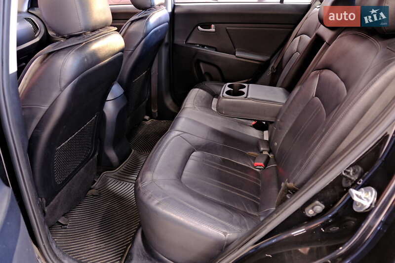 Позашляховик / Кросовер Kia Sportage 2012 в Одесі