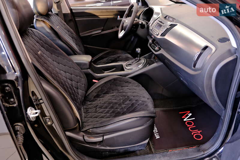 Позашляховик / Кросовер Kia Sportage 2012 в Одесі