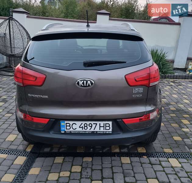 Позашляховик / Кросовер Kia Sportage 2015 в Львові