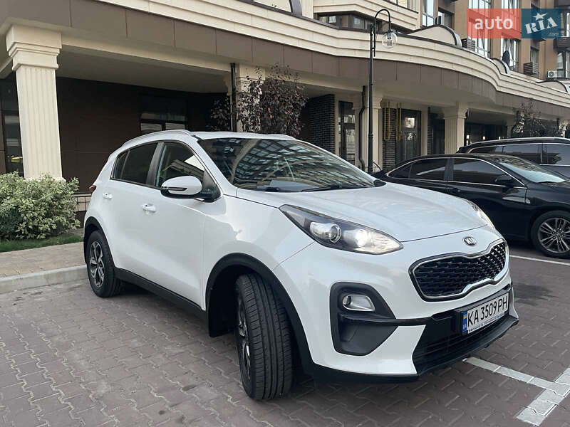 Позашляховик / Кросовер Kia Sportage 2020 в Києві фото 7 Позашляховик / Кросовер Kia Sportage 2020 в Києві