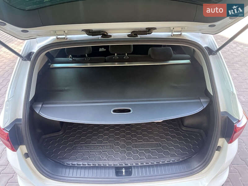 Позашляховик / Кросовер Kia Sportage 2020 в Києві фото 10 Позашляховик / Кросовер Kia Sportage 2020 в Києві