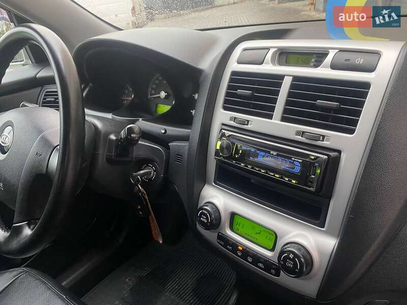 Позашляховик / Кросовер Kia Sportage 2007 в Вінниці