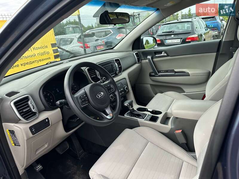 Внедорожник / Кроссовер Kia Sportage 2017 в Львове