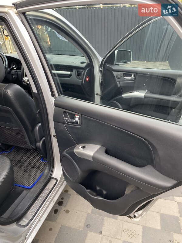 Внедорожник / Кроссовер Kia Sportage 2005 в Павлограде фото 7 Внедорожник / Кроссовер Kia Sportage 2005 в Павлограде