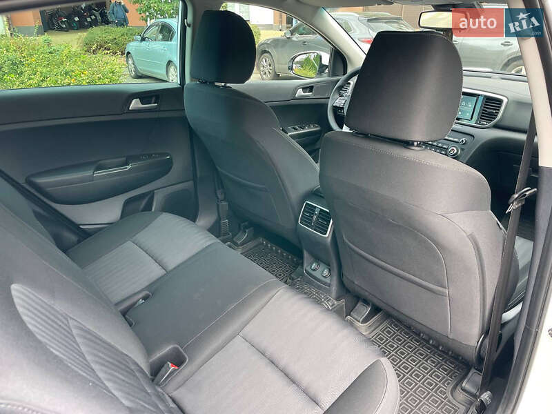 Внедорожник / Кроссовер Kia Sportage 2019 в Киеве