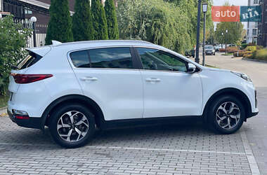 Позашляховик / Кросовер Kia Sportage 2019 в  фото 11 Позашляховик / Кросовер Kia Sportage 2019 в