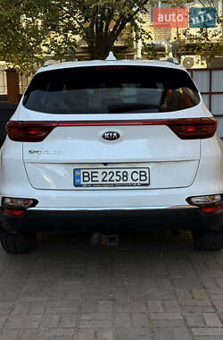 Позашляховик / Кросовер Kia Sportage 2018 в 